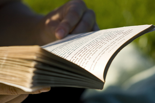 reading photo