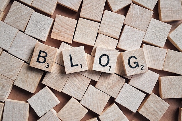 blogging photo